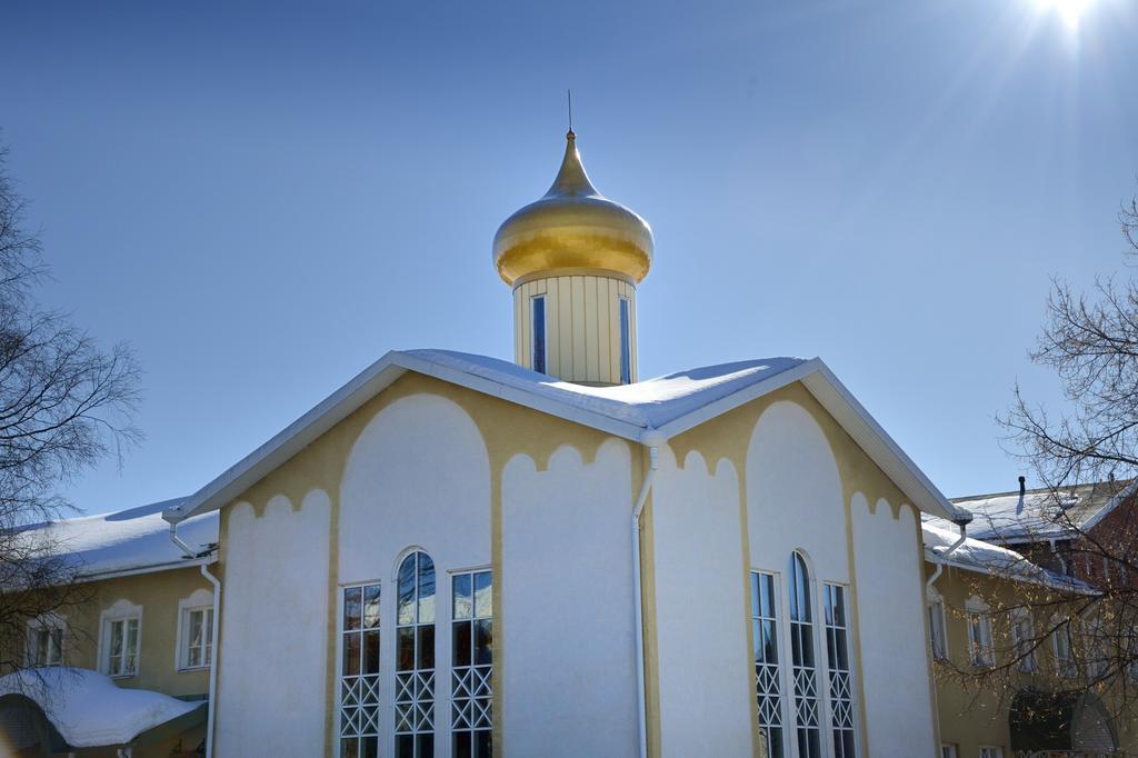 Hotel Golden Dome Idensalmi Exteriör bild